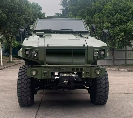 830KG 800cc Μηχανή Στρατιωτικό τεθωρακισμένο όχημα με 1500mm τροχιά