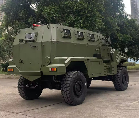 830KG 800cc Μηχανή Στρατιωτικό τεθωρακισμένο όχημα με 1500mm τροχιά
